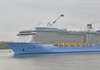 Du thuyền 5 sao hiện đại nhất thế giới cập cảng TP.HCM