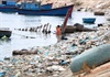 Ninh Thuận: Rác thải “bủa vây” kè biển, ảnh hưởng môi trường du lịch