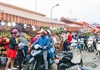 Hà Nội: Chợ hoa Quảng An tấp nập trở lại trước ngày 8.3