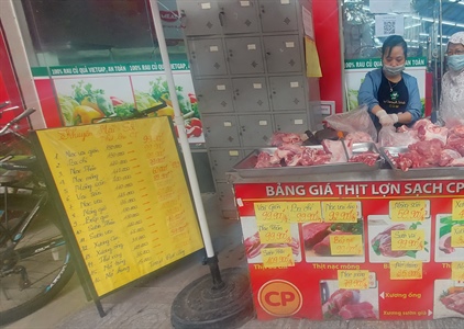 Giá thịt lợn trong siêu thị, hệ thống bán lẻ vẫn ở “trên trời”