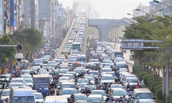 Hình ảnh giao thông Hà Nội tắc nghẽn trong ngày giáp Tết
