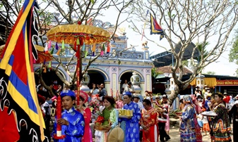 Lễ hội Chùa Bà - Cảng thị Nước Mặn là Di sản văn hóa phi vật thể quốc gia