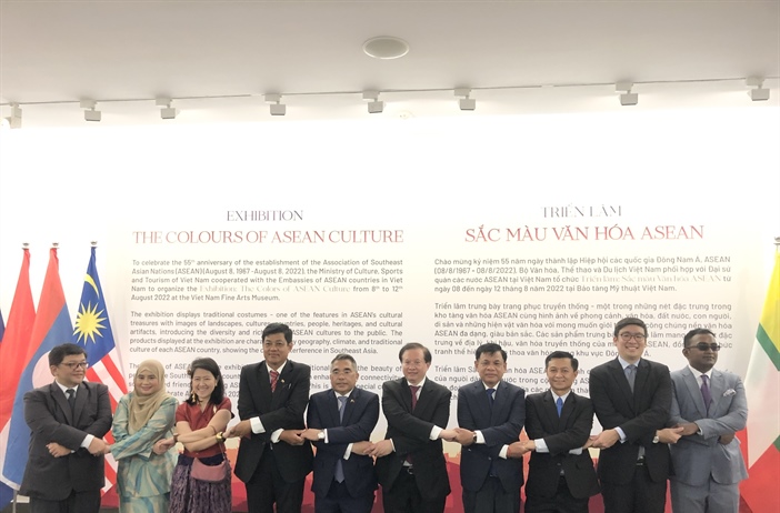 Triển lãm Sắc màu Văn hoá ASEAN