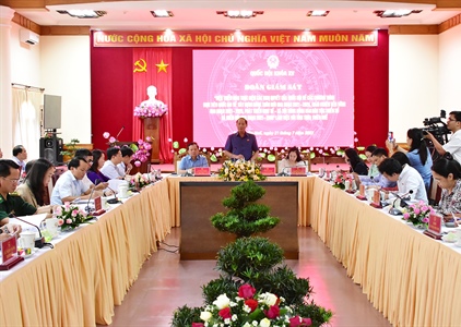 Phó Chủ tịch Quốc hội Trần Quang Phương làm việc với tỉnh Thừa Thiên Huế
