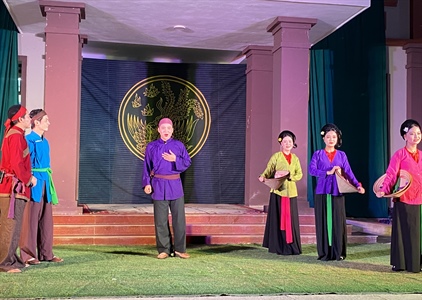 Nhà hát Chèo Việt Nam biểu diễn phục vụ khán giả Cao Bằng
