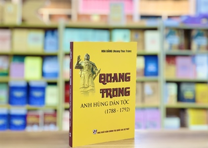 Ra mắt sách Quang Trung - Anh hùng dân tộc