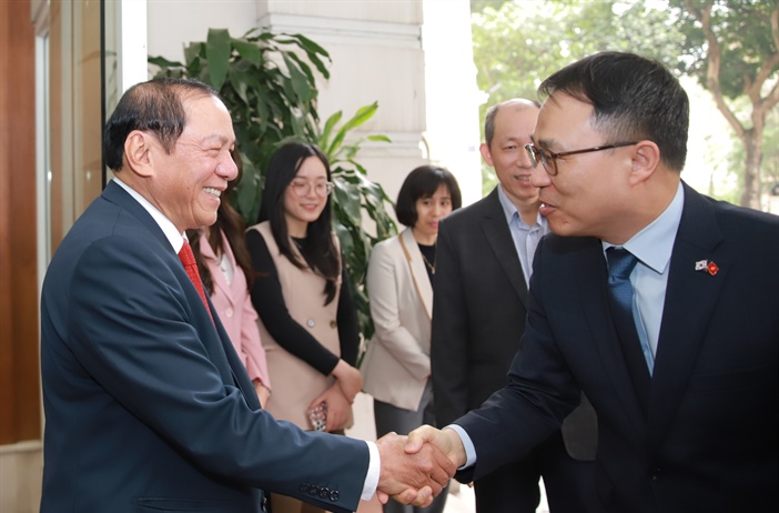 Bộ trưởng Nguyễn Văn Hùng: Nỗ lực nâng tầm quan hệ hợp tác VHTTDL Việt...